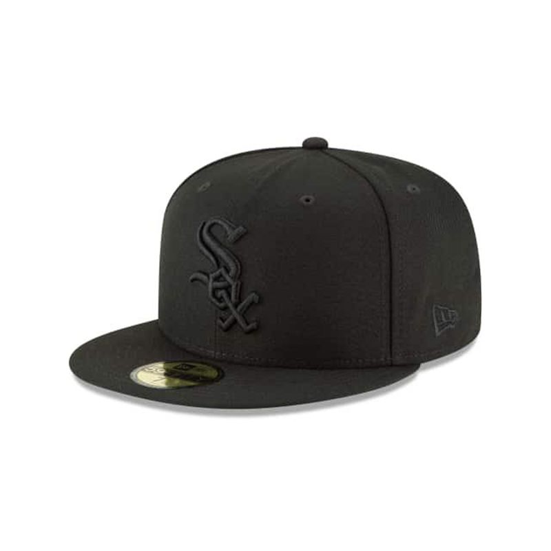 MLB Chicago White Sox Blackout Basic 59Fifty Fitted (BKQ4124) - Black New Era Caps